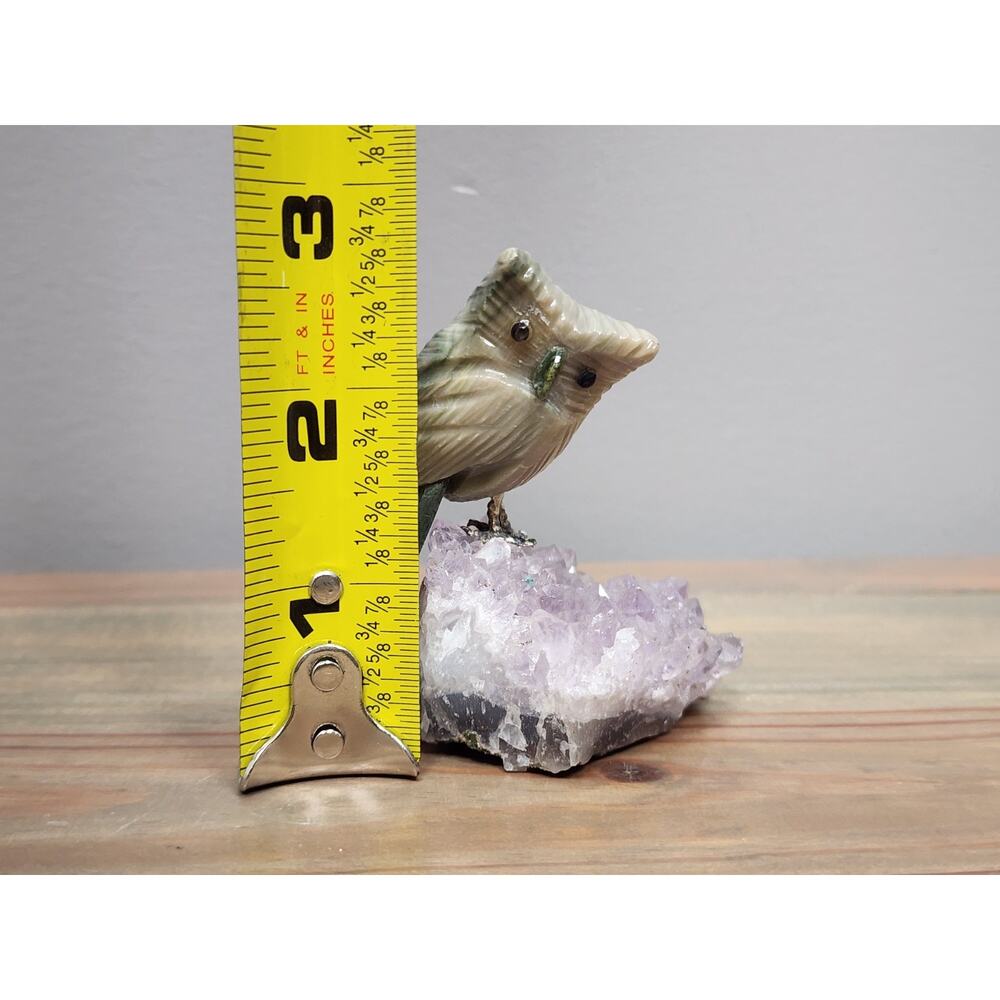 Vintage Hand Carved Gemstone Owl On Amethyst 3" - Picture 6 of 6